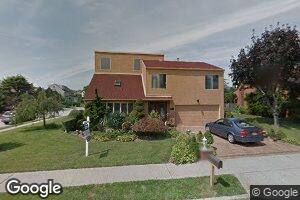 125 Mark Ln, Atlantic Beach, NY 11509