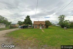 416 E Carbon Ave, Bridger, MT 59014