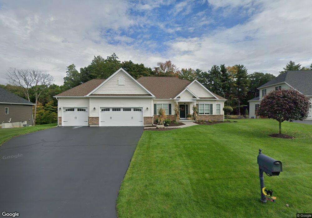 7 Gabby Ct, Schenectady, NY 12309 - photo 1