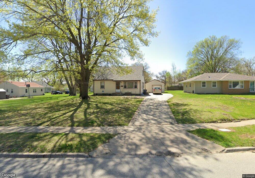 2612 Holcomb Ave, Des Moines, IA 50310 - photo 1