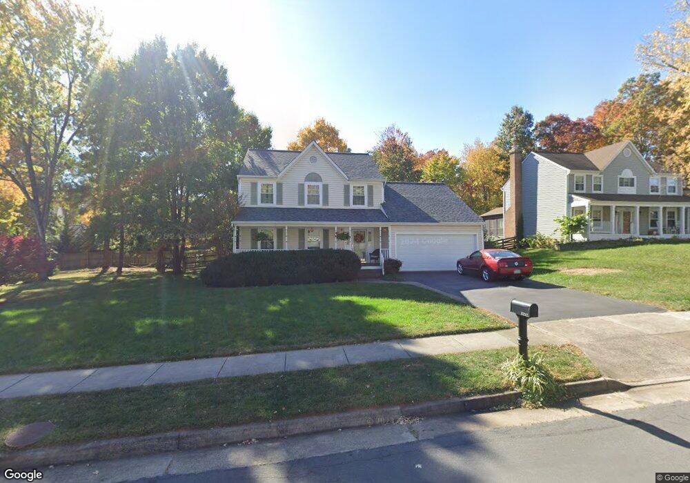 15217 Elk Run Rd, Chantilly, VA 20151 - photo 1