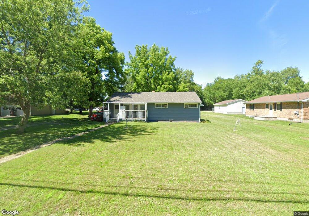 832 Lexington Ave, Xenia, OH 45385 - photo 1