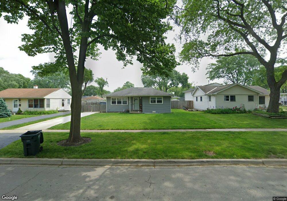 2400 Flicker Ln, Rolling Meadows, IL 60008 - photo 1