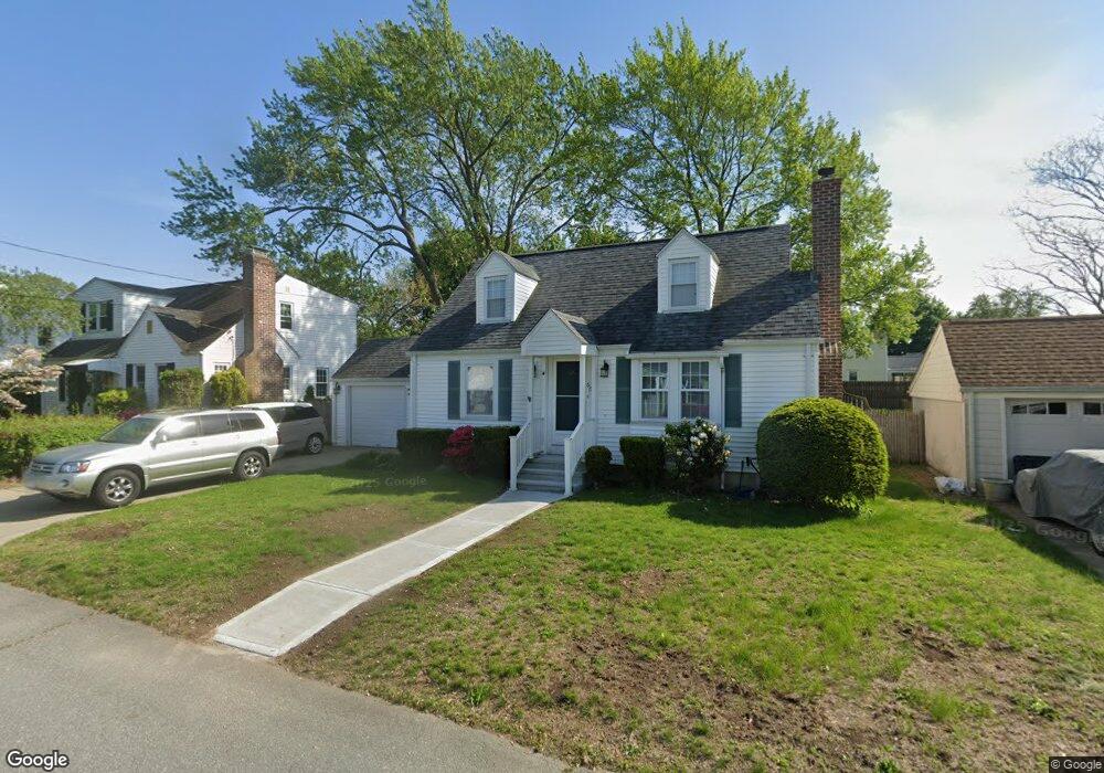 65 Laconia Rd, Cranston, RI 02920 - photo 1