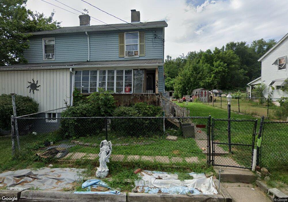 35 Maple St, Muse, PA 15350 - photo 1