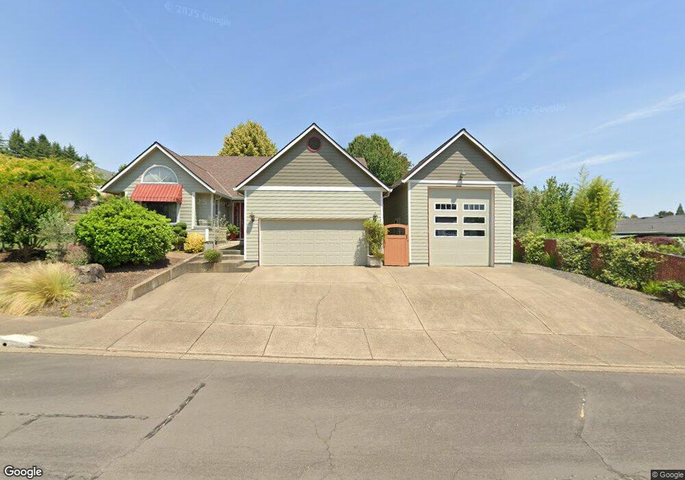 620 SW 3rd St, Dundee, OR 97115 - photo 1