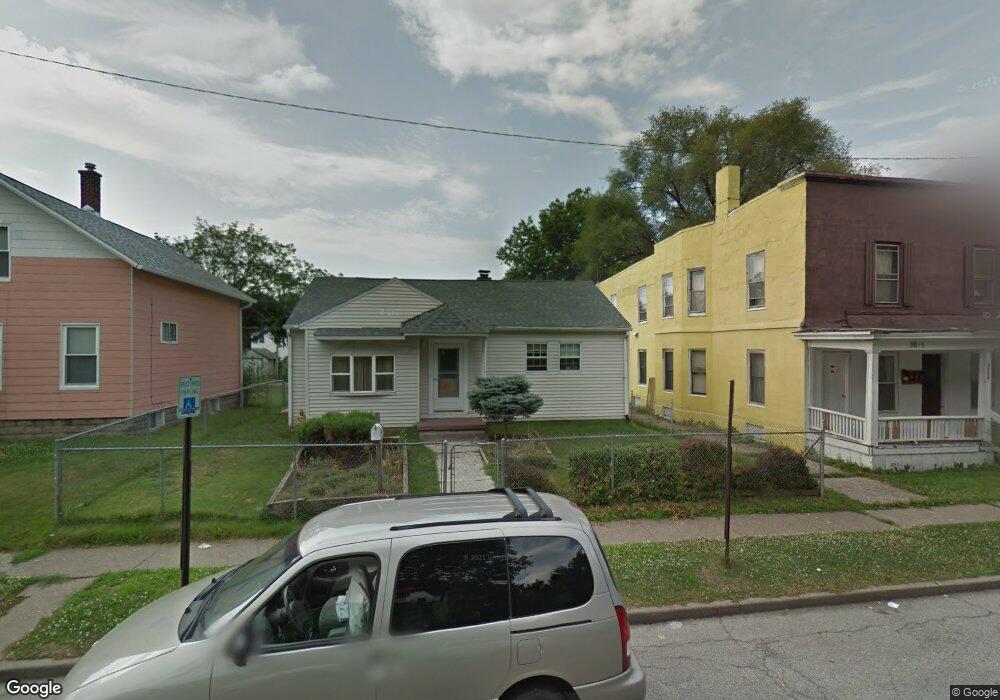 2031 W 6th St, Davenport, IA 52802 - photo 1