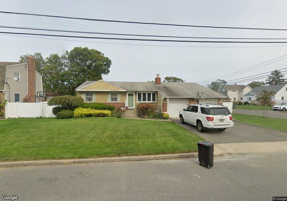81 Moody Ave, Islip, NY 11751 - photo 1