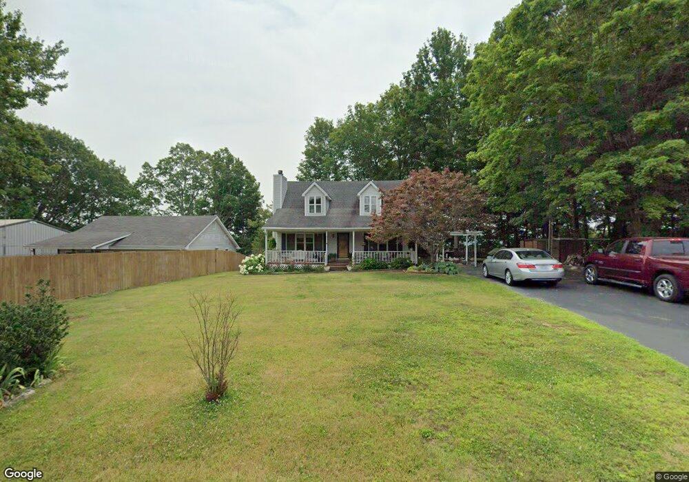 484 Silverside Dr, Scottsville, KY 42164 - photo 1