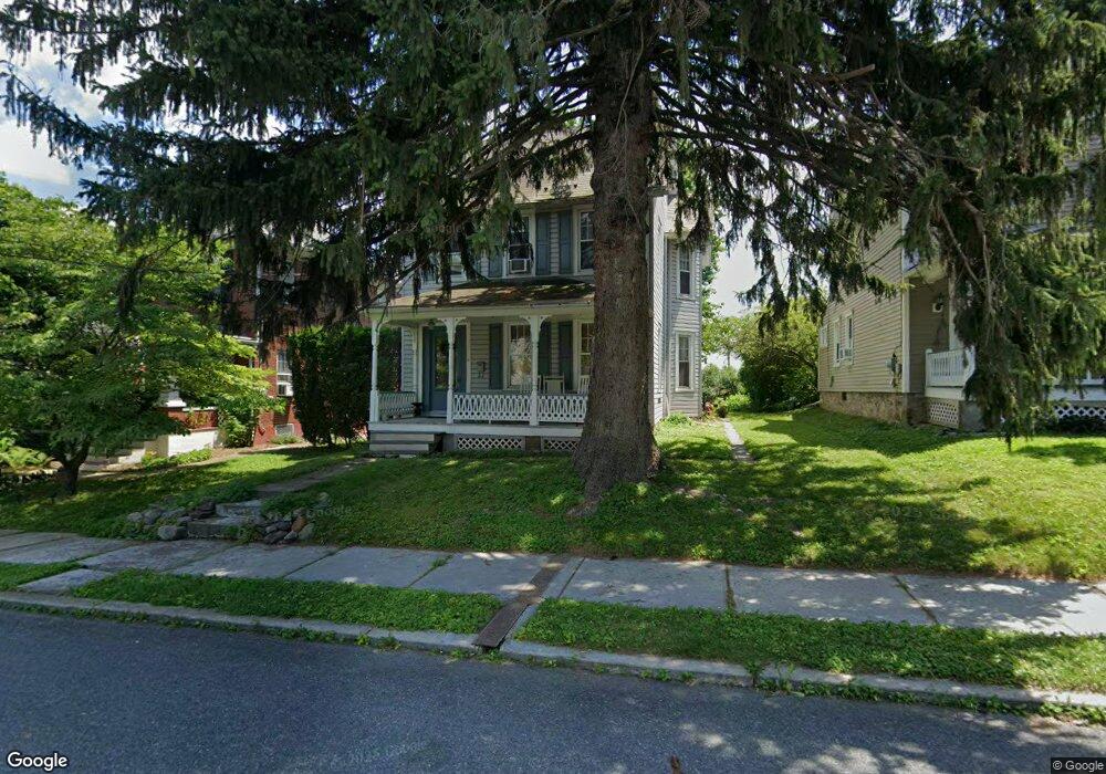 321 S Whitfield St, Nazareth, PA 18064 - photo 1