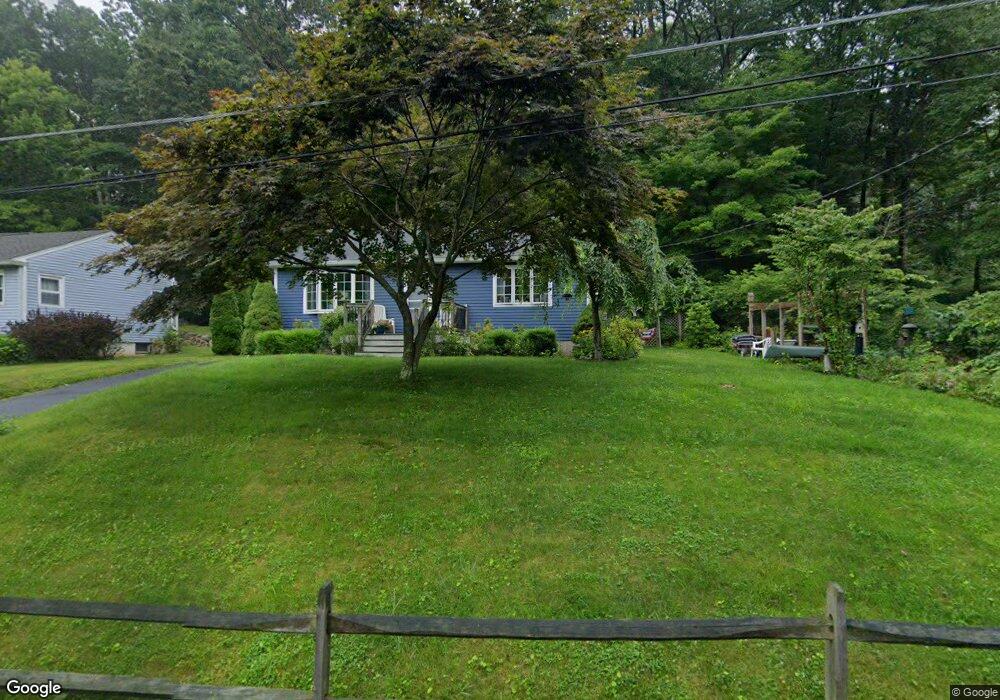 14 Rustic Rd, Ridgefield, CT 06877 - photo 1