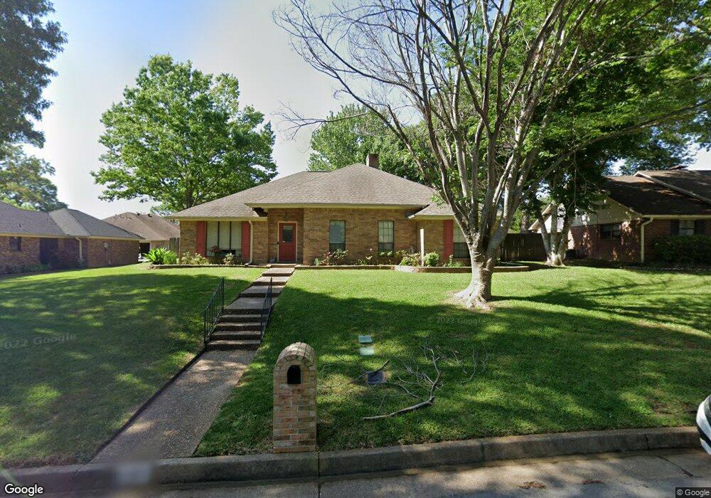 6107 Stoneleigh Dr, Tyler, TX 75703 - photo 1