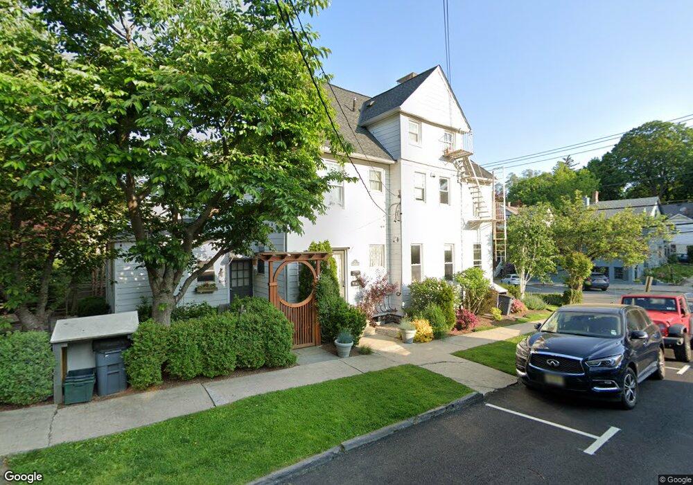 6 S Dearman St, Irvington, NY 10533 - photo 1