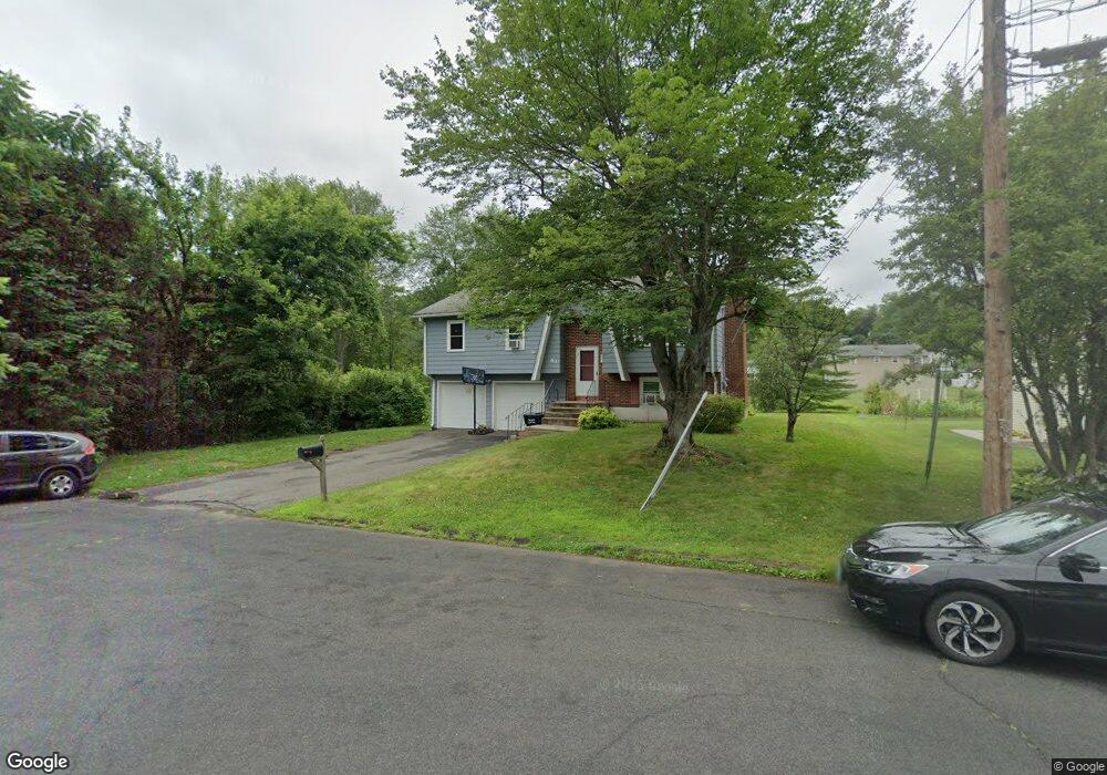 83 Rose Cir, Meriden, CT 06450 - photo 1