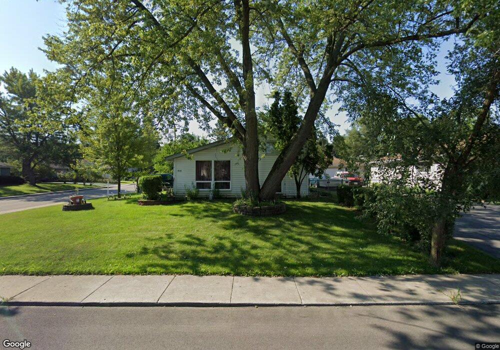 1515 Amarillo Dr, Carpentersville, IL 60110 - photo 1