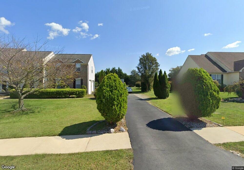 118 W Harvest Dr, New Castle, DE 19720 - photo 1