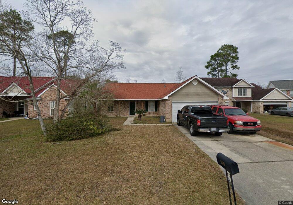 1521 Ellingsworth Dr, Slidell, LA 70461 - photo 1