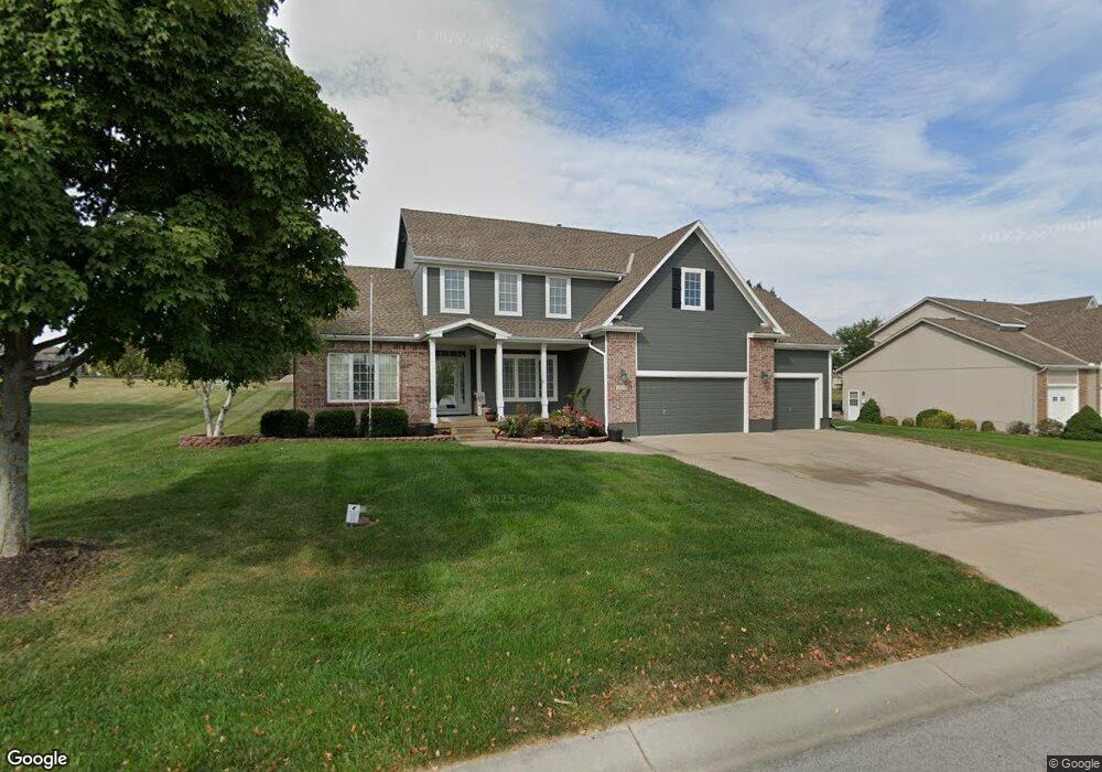 4532 SW Gull Point Dr, Lees Summit, MO 64082 - photo 1