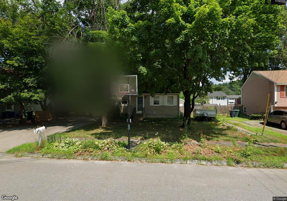 17 Syracuse Rd, Nashua, NH 03064 - photo 1