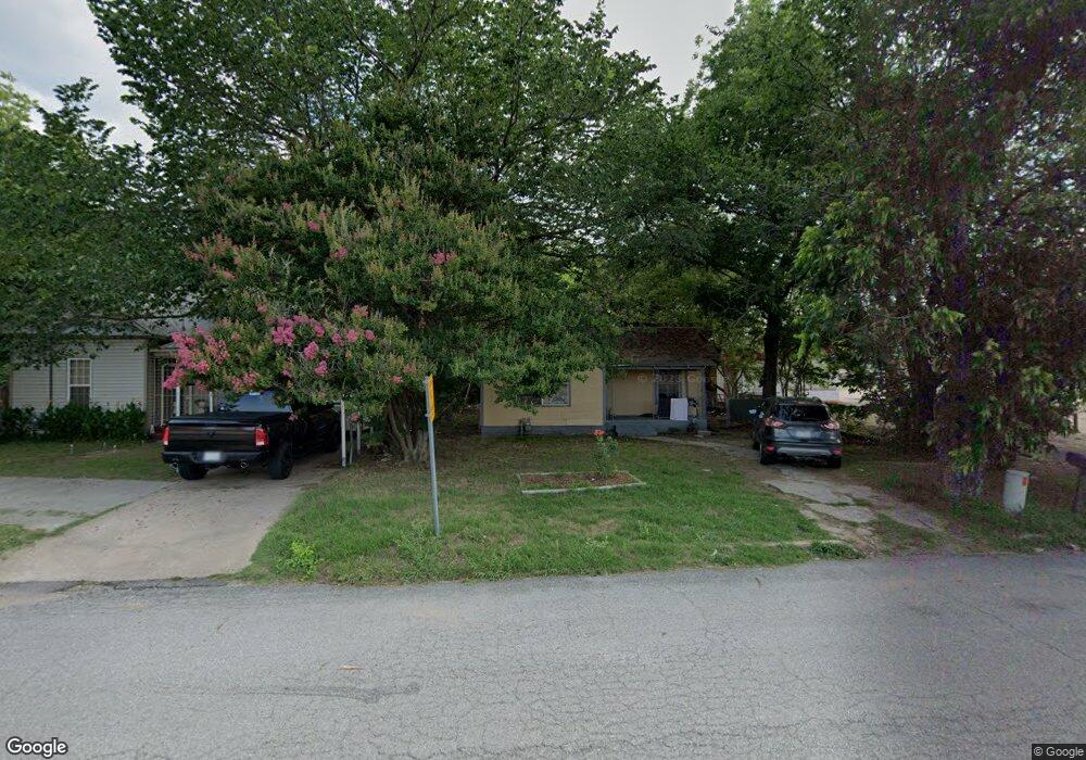 209 W Acheson St, Denison, TX 75020 - photo 1