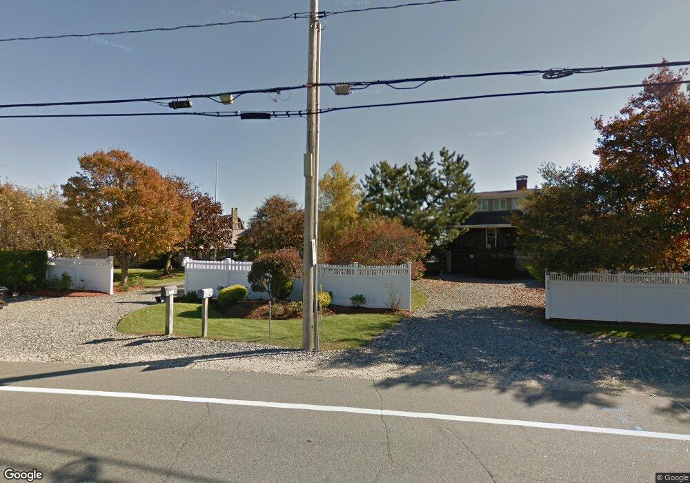 976 Ocean Blvd, Hampton, NH 03842 - photo 1