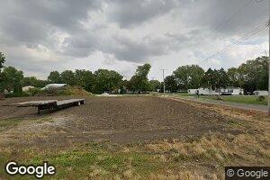 310 N Harker St, Waverly, IL 62692