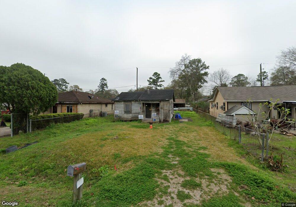 2433 Garwood Dr, Houston, TX 77091 - photo 1