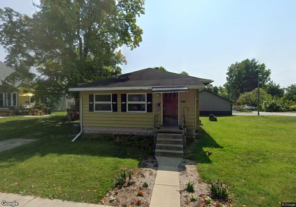 211 W Adams St, Tipton, IN 46072 - photo 1
