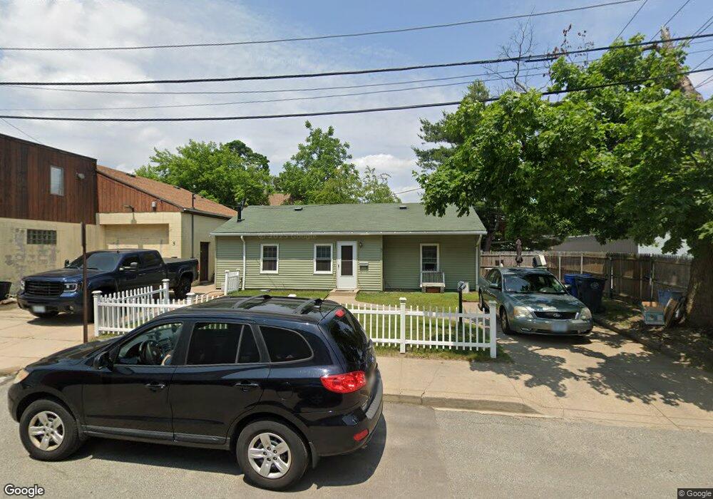 3 Clarence St, Cranston, RI 02910 - photo 1