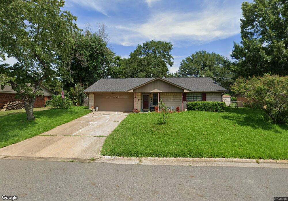 718 Georgia Oak St, Nacogdoches, TX 75964 - photo 1