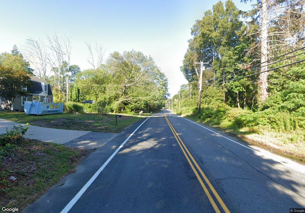 1574 Division St, East Greenwich, RI 02818 - photo 1