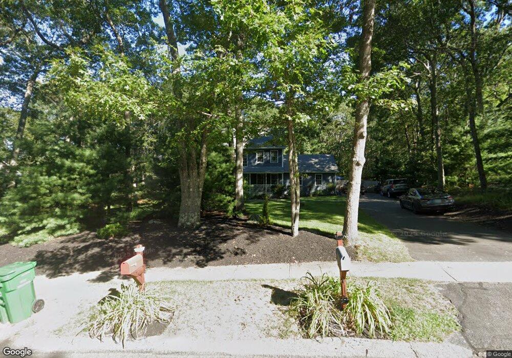 187 Sir Michael Cir, West Kingston, RI 02892 - photo 1