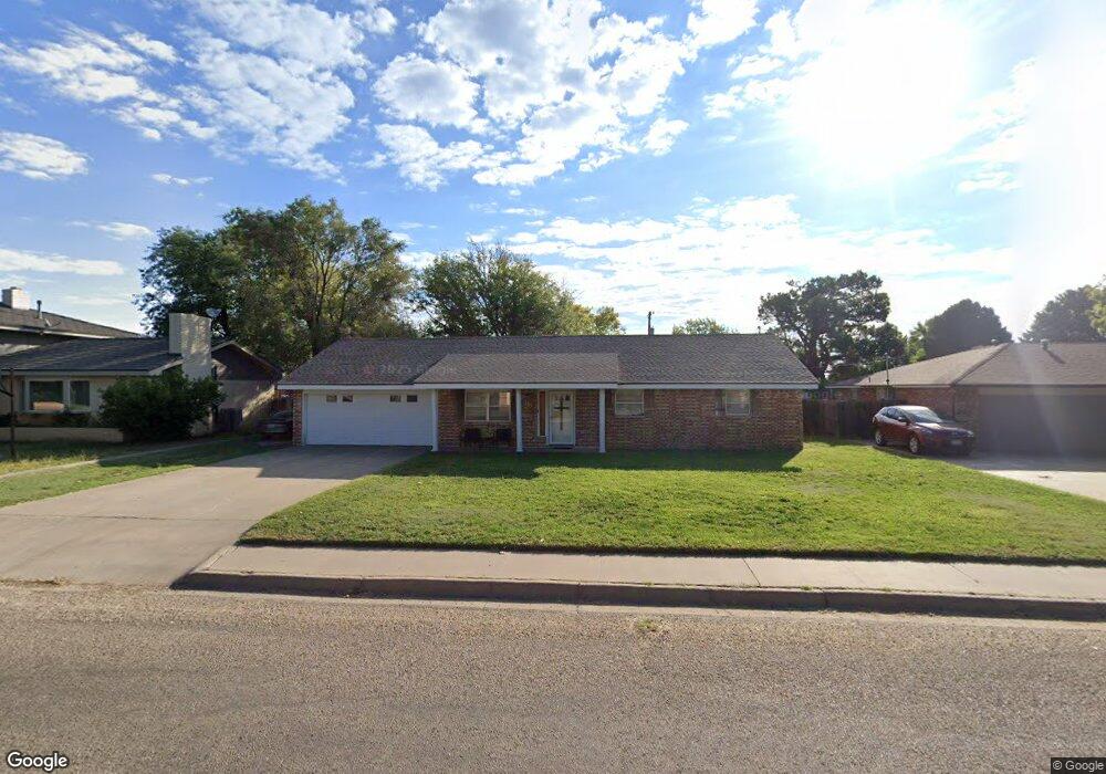 705 Phillips Dr, Dumas, TX 79029 - photo 1