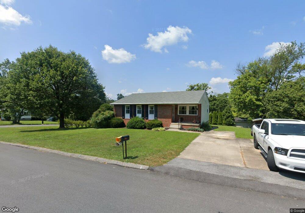 5818 Hanna Rd, Sykesville, MD 21784 - photo 1