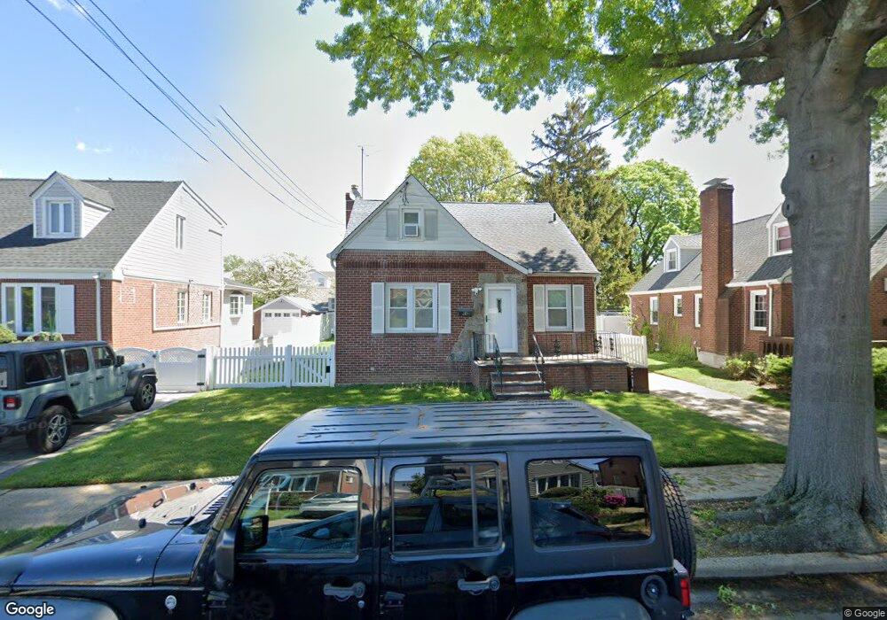 64 Paul Ave, New Hyde Park, NY 11040 - photo 1