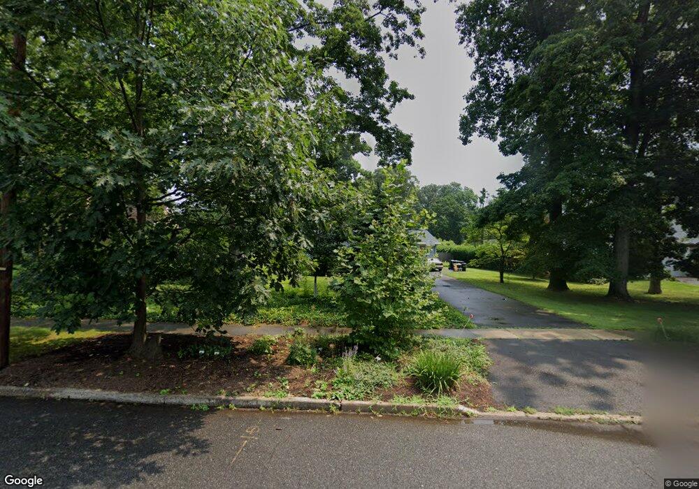 551 Riverside Dr, Princeton, NJ 08540 - photo 1