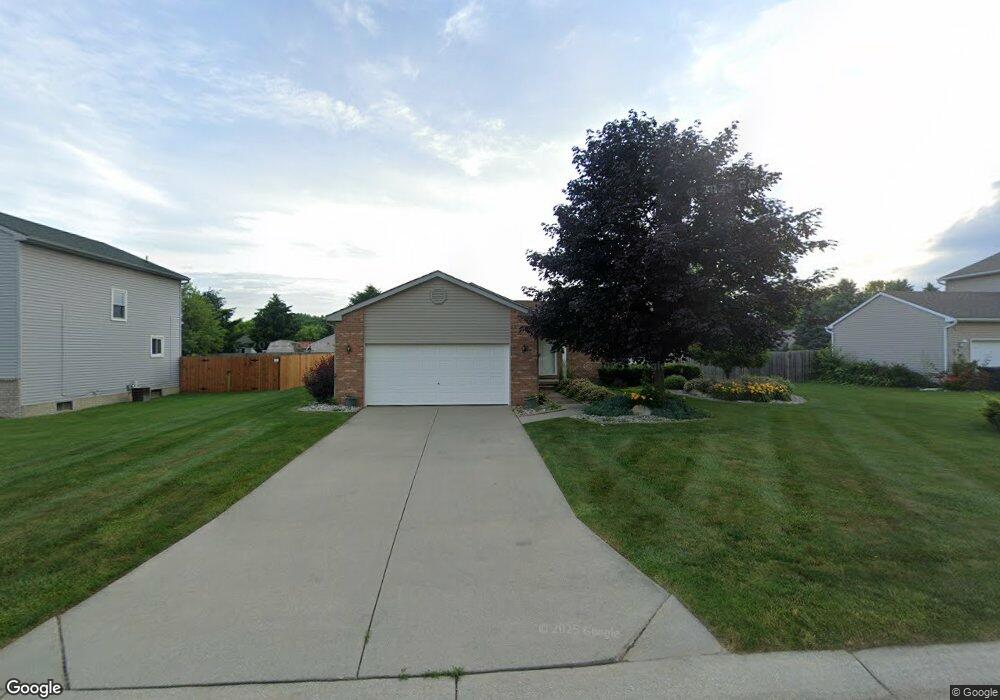 9447 Sandy Hollow Ln unit 107, Davison, MI 48423 - photo 1