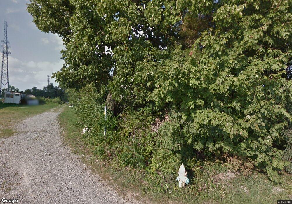 8807 Fairground Rd, Louisville, KY 40291 - photo 1