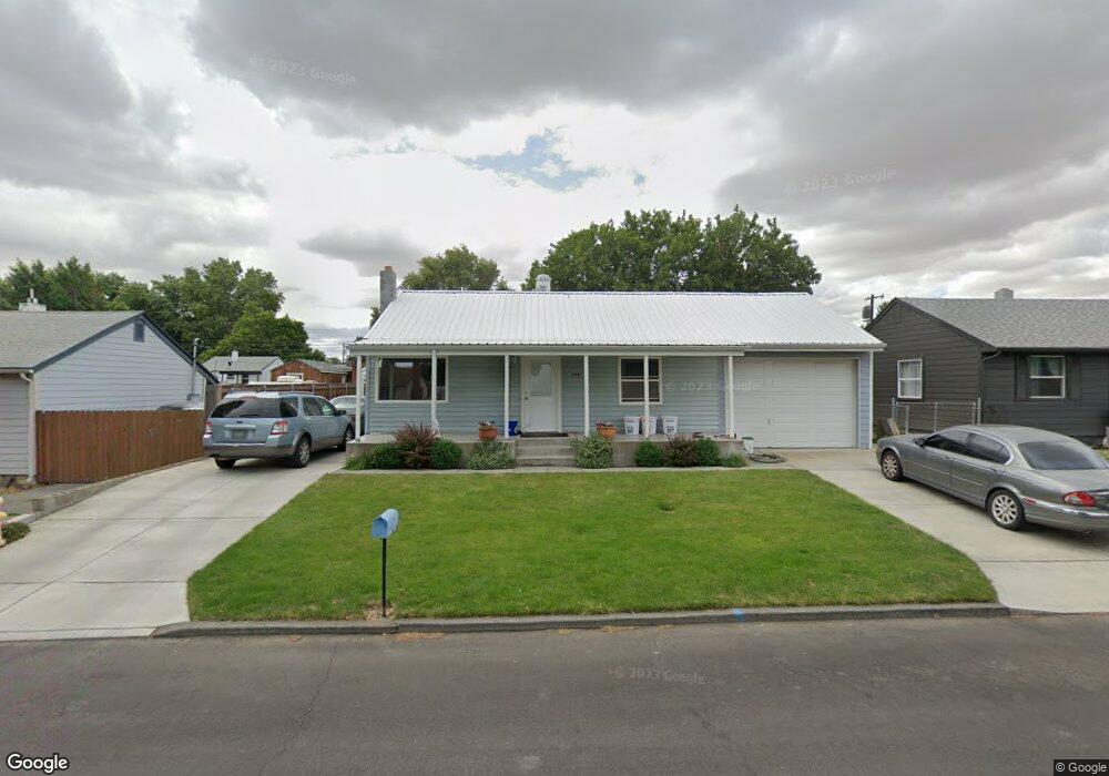 3028 SW Isaac Ave, Pendleton, OR 97801 - photo 1