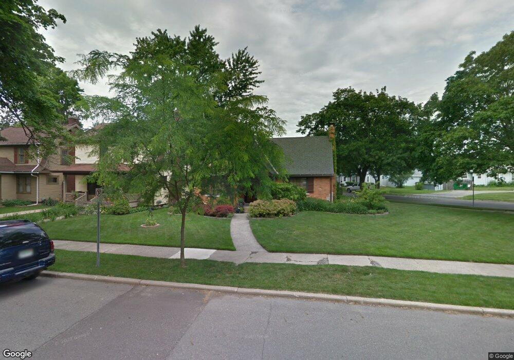 621 N Jenison Ave, Lansing, MI 48915 - photo 1