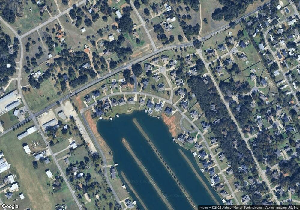 4018 Upper Lake Cir, Granbury, TX 76049 - photo 1