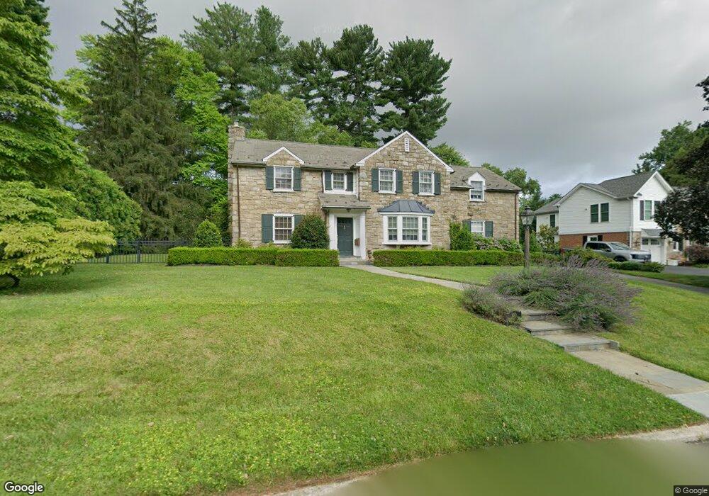 950 Woodcrest Rd, Abington, PA 19001 - photo 1