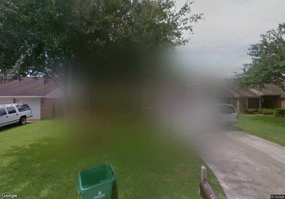 1105 Westglen Dr, Alvin, TX 77511 - photo 1