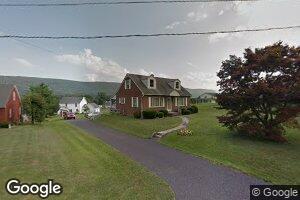 40 Pine St, Thompsontown, PA 17094