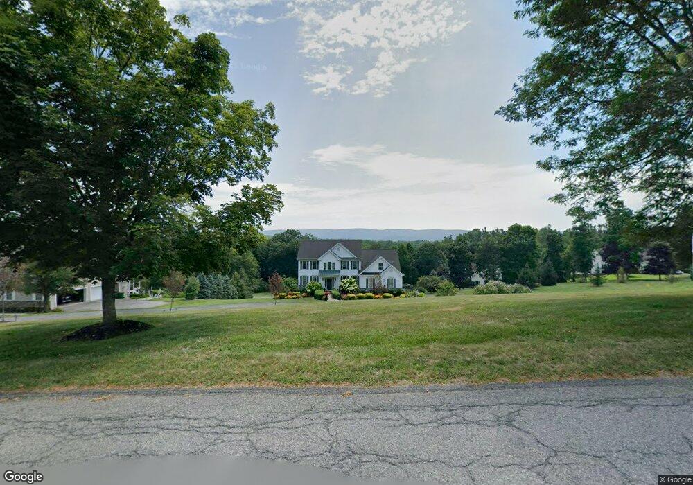 118 Country Club Rd, Hopewell Junction, NY 12533 - photo 1