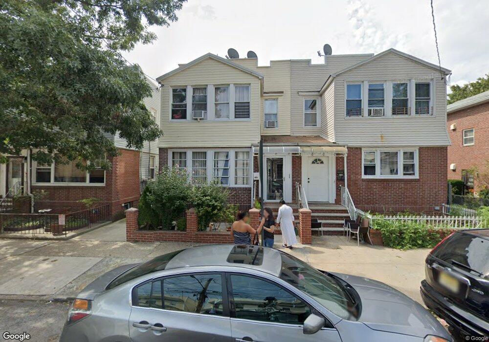 9514 91st St, Ozone Park, NY 11416 - photo 1