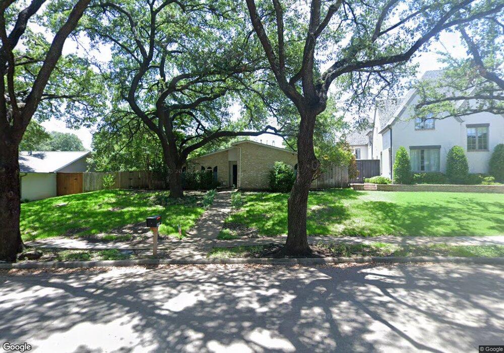 3949 Dalgreen Dr, Dallas, TX 75214 - photo 1