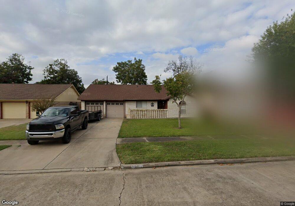 9719 Santa Monica Blvd, Houston, TX 77089 - photo 1