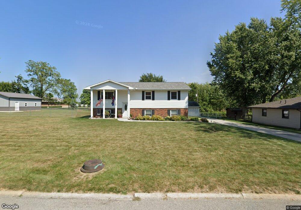 3166 Thorndyke Dr, Lima, OH 45801 - photo 1