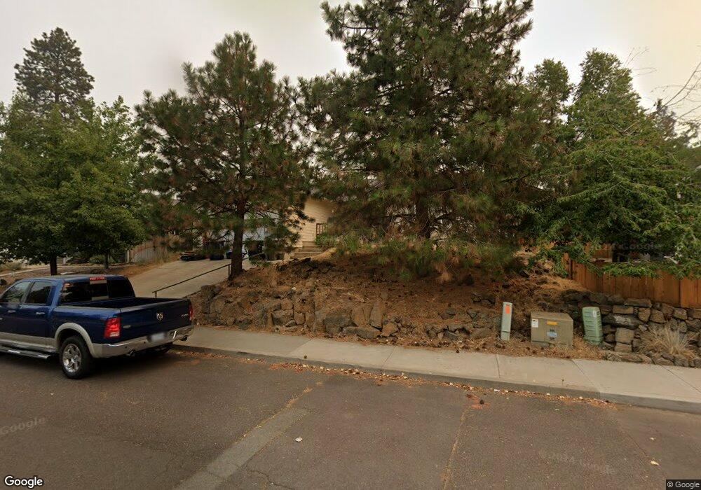 234 NE Alpenview Ln, Bend, OR 97701 - photo 1